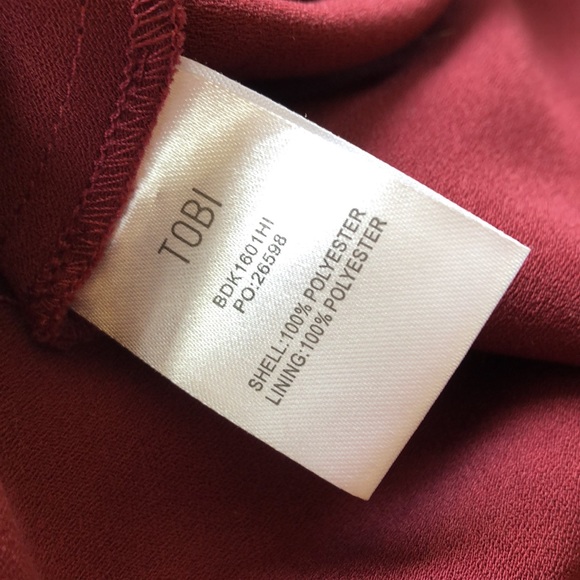 ❤️TOBI RED DRESS!❤️ - Picture 10 of 10